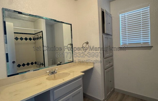 3 beds, 2 baths, 1,641 sqft, $2,095