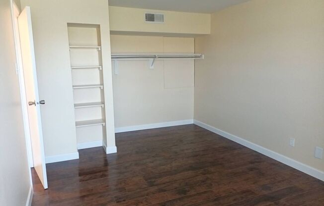 2 beds, 1 bath, 825 sqft, $825