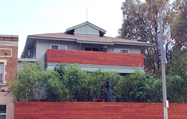 1306 W. TEMPLE ST.