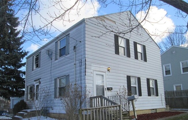 3675 - 3677 Gary Ave