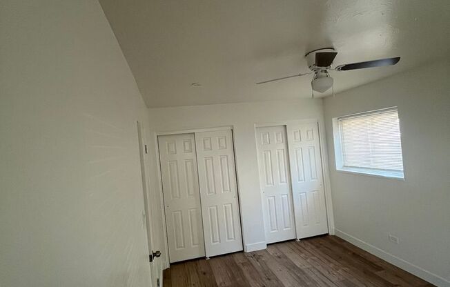 1 bed, 1 bath, 800 sqft, $1,195, Unit 3650 S Lincoln 12