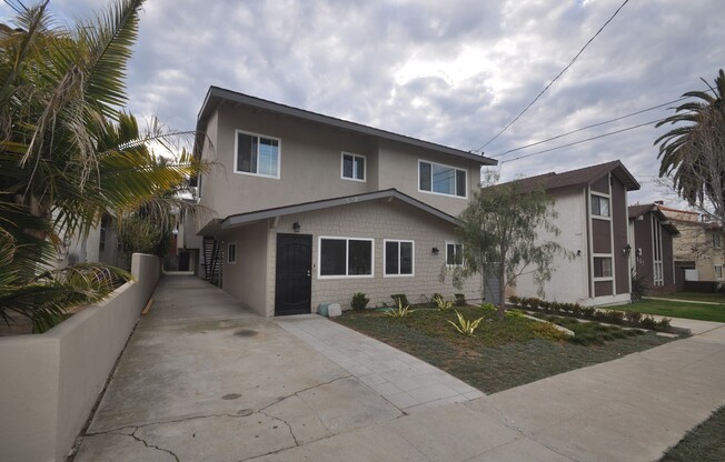 503 N Elena