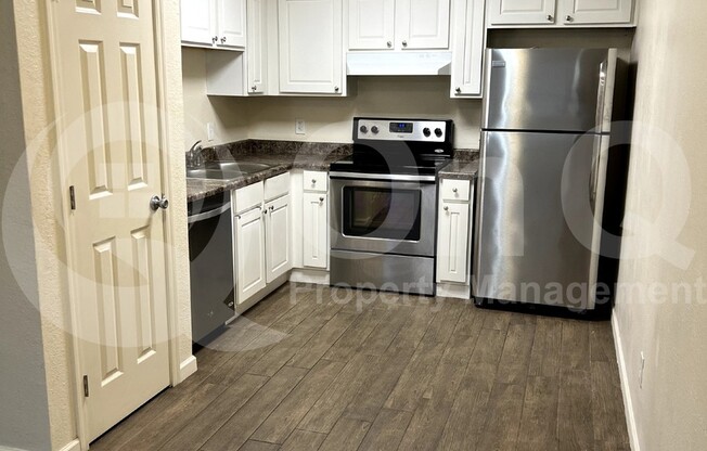 2719 E TIERRA BUENA LN