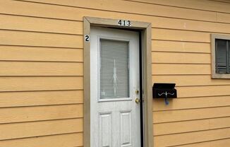 413 North Live Oak St. Unit 2 Back Left