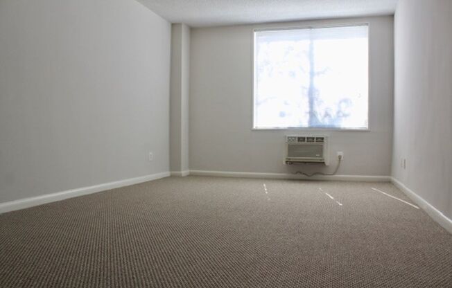 1 bed, 1 bath, 745 sqft, $2,195, Unit 0401