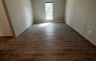 2 beds, 1.5 baths, 990 sqft, $1,025, Unit 4414-B