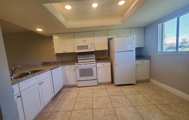 2 beds, 2 baths, $1,675, Unit #2