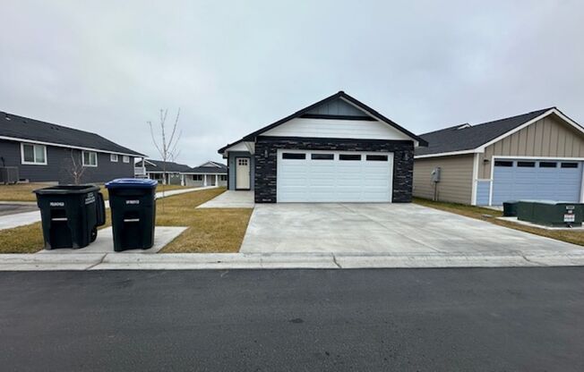 3-bedroom single-family home in a gated community