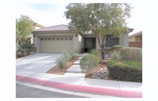 Beautiful 1 Story Home in Gated Community