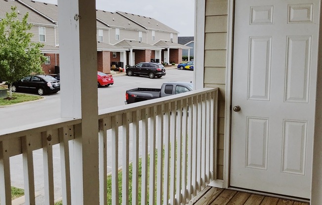 1 bed, 1 bath, 765 sqft, $825, Unit 122