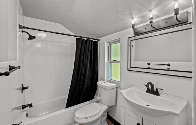 Stunning 3 bedroom home in Penn Hills available September 15th!