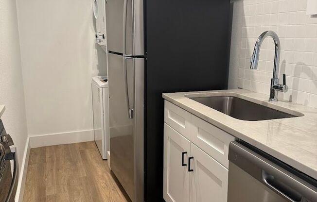 2 beds, 1 bath, 750 sqft, $1,500, Unit K704 - 307 - 105