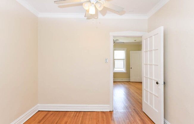 3906 Argyle