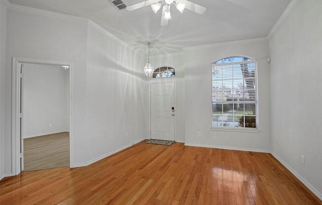 7907 ROSEBRIAR LN