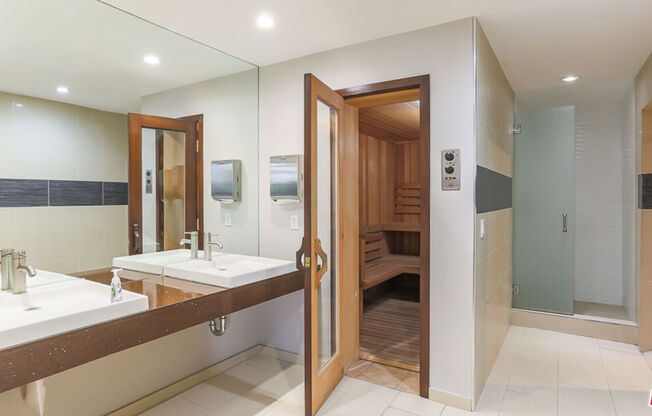 1 bed, 1.5 baths, 1,009 sqft, $3,990, Unit 1112