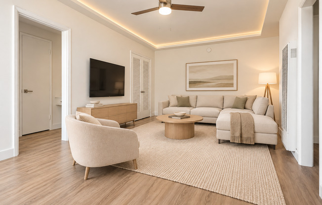 Normandie 1 | Gorgeous Newly Remodeled One Bedroom and Studios