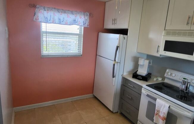 2 beds, 2 baths, $1,850, Unit Unit 603 A-A