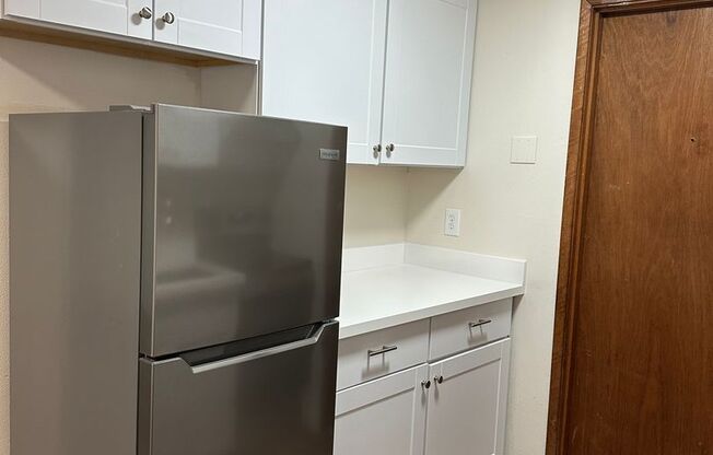 1 bed, 1 bath, 650 sqft, $1,685, Unit 102