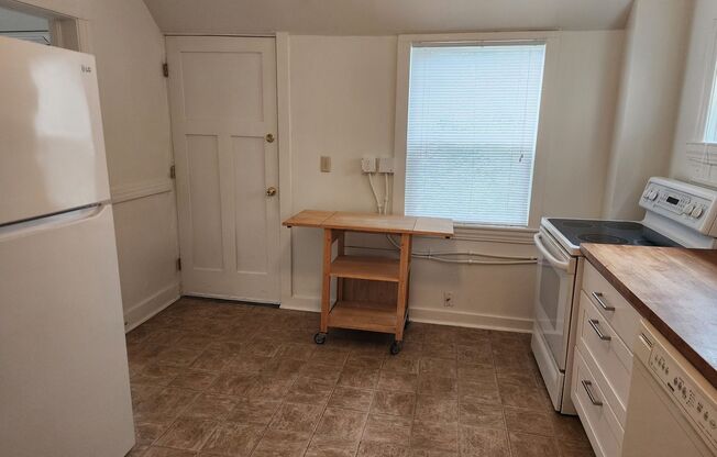 1 bed, 1 bath, $1,650