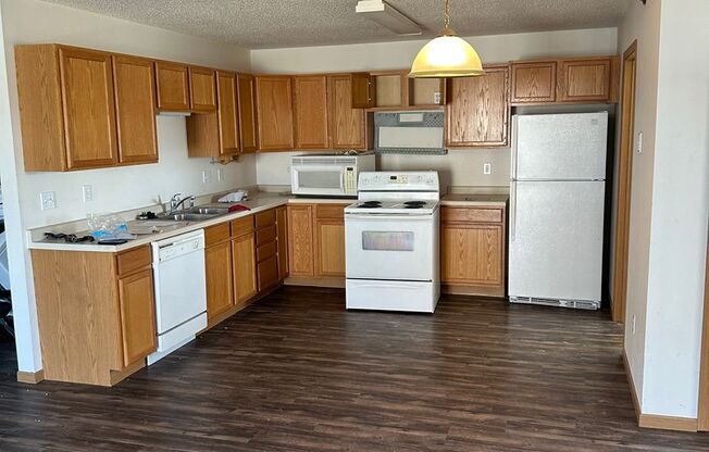 Brentwood Apartments