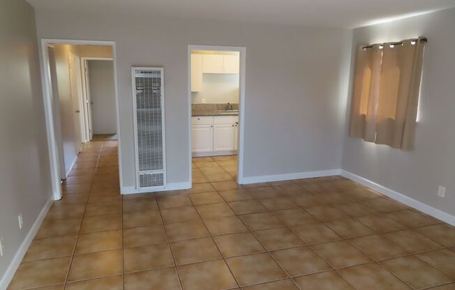 WOODLAWN (481-483)