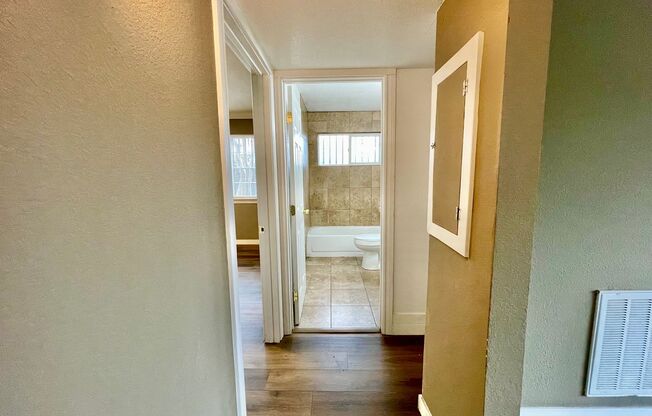 2 beds, 1 bath, $1,875, Unit # 3