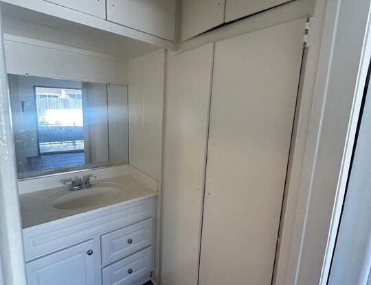 Studio, 1 bath, $1,450, Unit 9