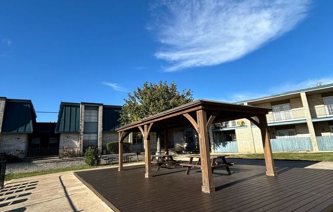 3 beds, 2 baths, 1,256 sqft, $1,550, Unit 12-1203 W/D