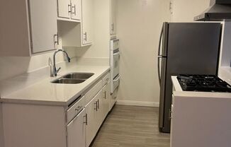 1 bed, 1 bath, 600 sqft, $1,595, Unit 11