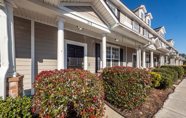 3 Bedroom 3.5 Bath Townhome in Central Commons - Summerville