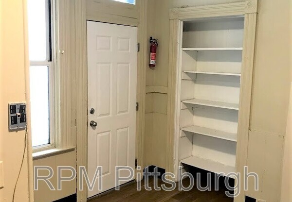3108 Niagara