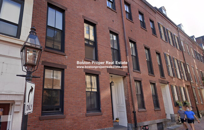 14 Temple St.