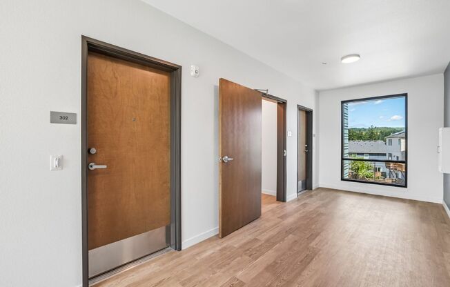 Brand-new 3-Bed, 2-Bath luxury single-level apartment! Bright, open-concept living with modern finishes throughout.