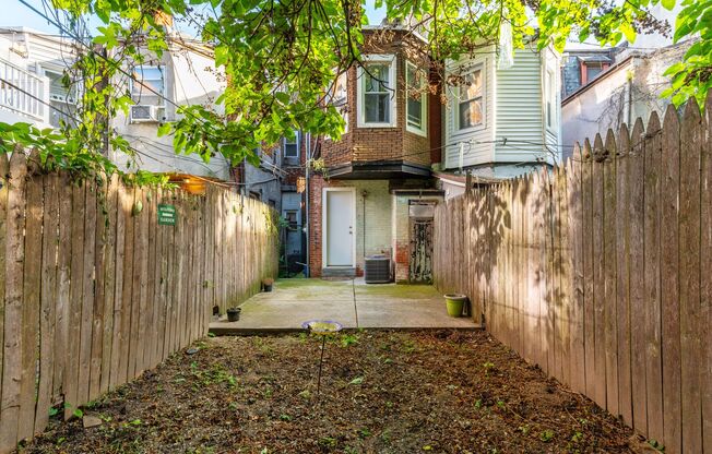 1 bed, 1.5 baths, 1,274 sqft, $1,795, Unit 1429-1