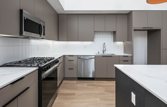 2 beds, 2 baths, 1,406 sqft, $3,650, Unit 106