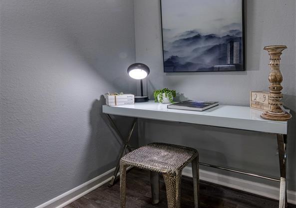 Work Desk at Vue on Medlock, Peachtree Corners, GA