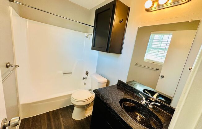 Studio, 1 bath, 500 sqft, $850, Unit 222