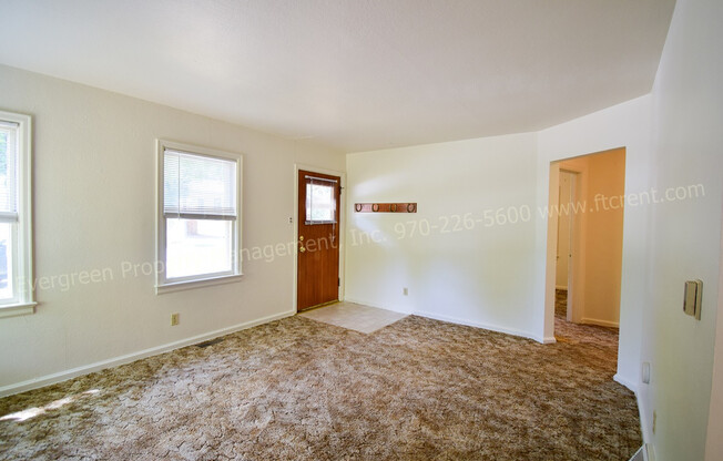 Amazing 2 Bedroom, 1 Bathroom Cottage in Old Town Fort Collins!