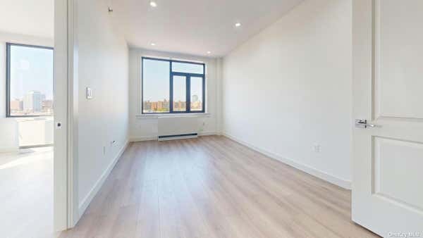 1 bed, 1 bath, 590 sqft, $3,000, Unit 9B