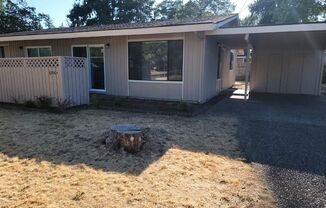 Cute, cozy Lakewood Duplex