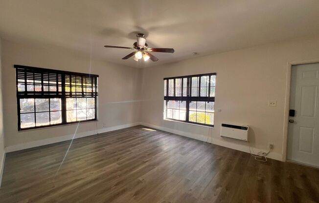 220 Antilla Ave. [7]