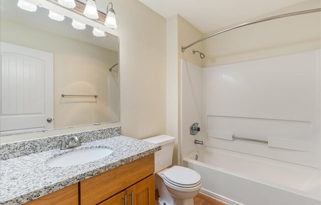 Cascade Woods bathroom with full size tub