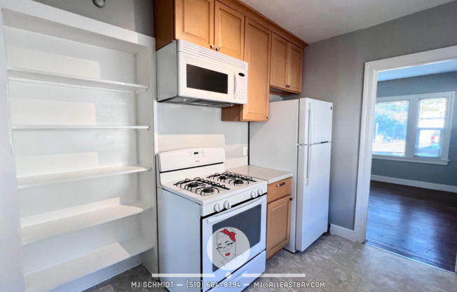 2 beds, 1.5 baths, 1,251 sqft, $2,850