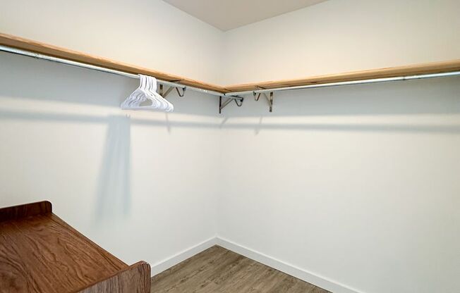 2 beds, 2 baths, 1,150 sqft, $1,995, Unit 402