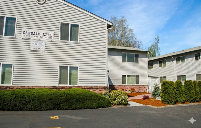 Oakdale Apts