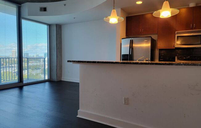 1 bed, 1 bath, $1,995