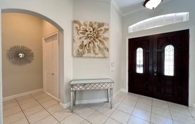 GORGEOUS SINGLE FAMILY HOME - PROPERTY  FULLY FURNISHED