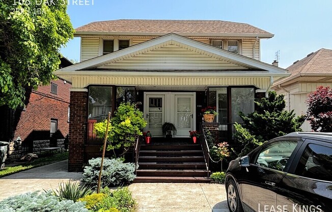 168 OAK ST