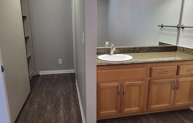 2 beds, 2 baths, 950 sqft, $2,905, Unit 1541K