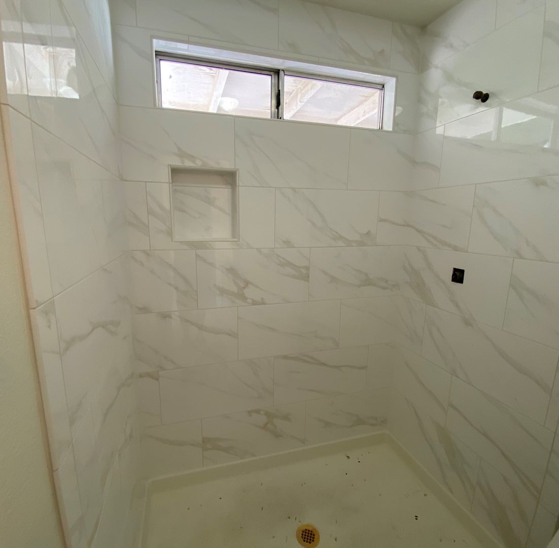 RARE SINGLE-STORY SUMMERLIN HOME. 2/2 + Den.